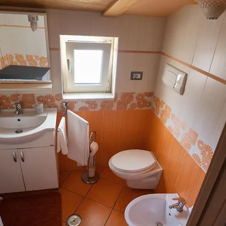 Apartment Casa Teresa Nel Centro Di Vietri sul Mare